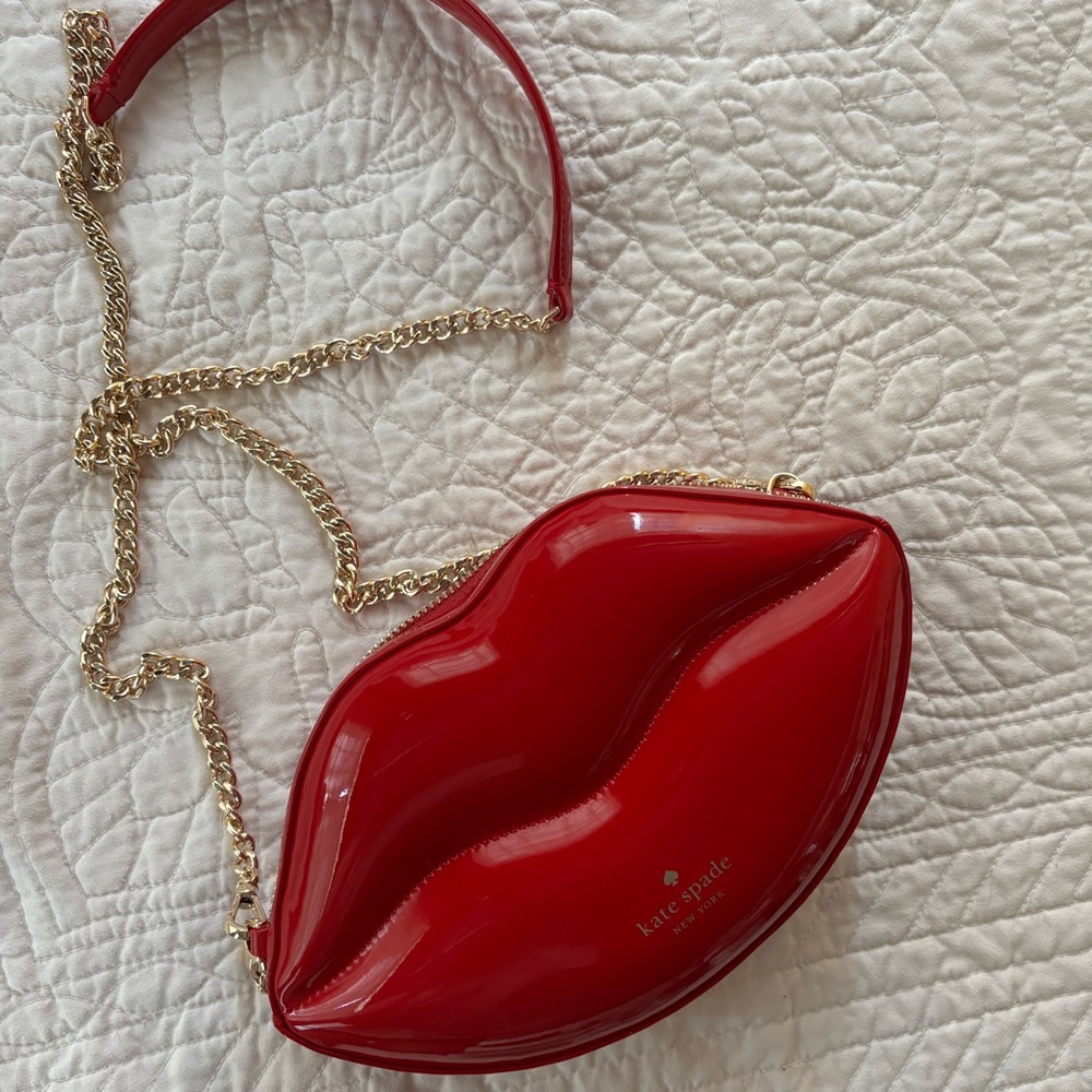 Kate Spade Mwah 3D Lip Crossbody